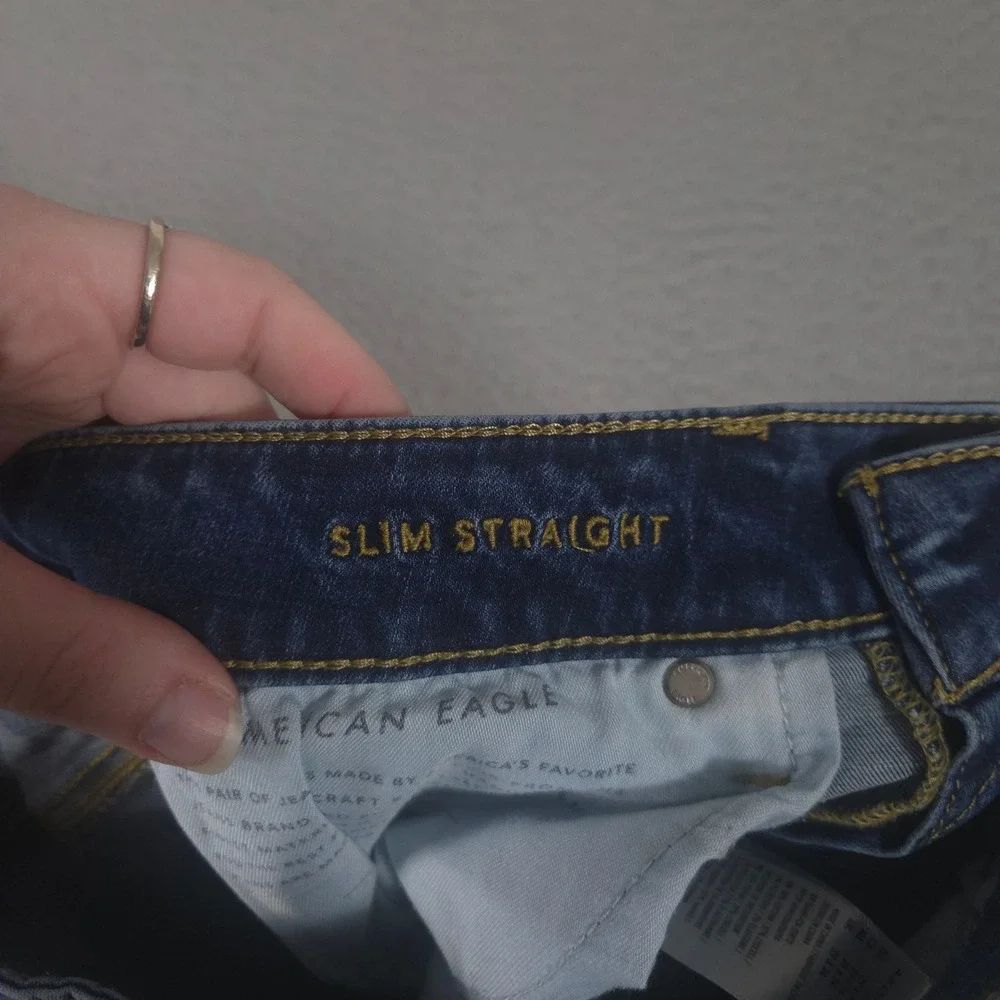American Eagle Outfitters excellent used